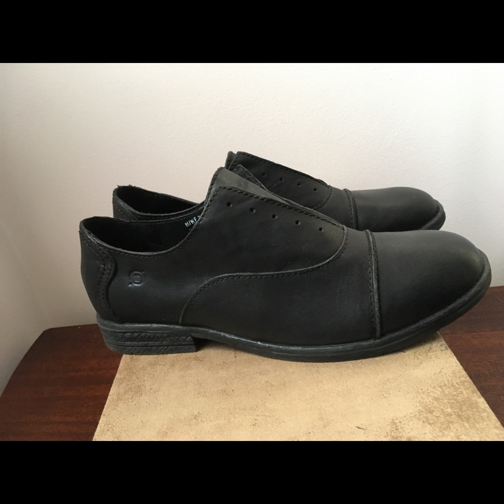 New Born Forato black leather shoes oxfords 9.5M
